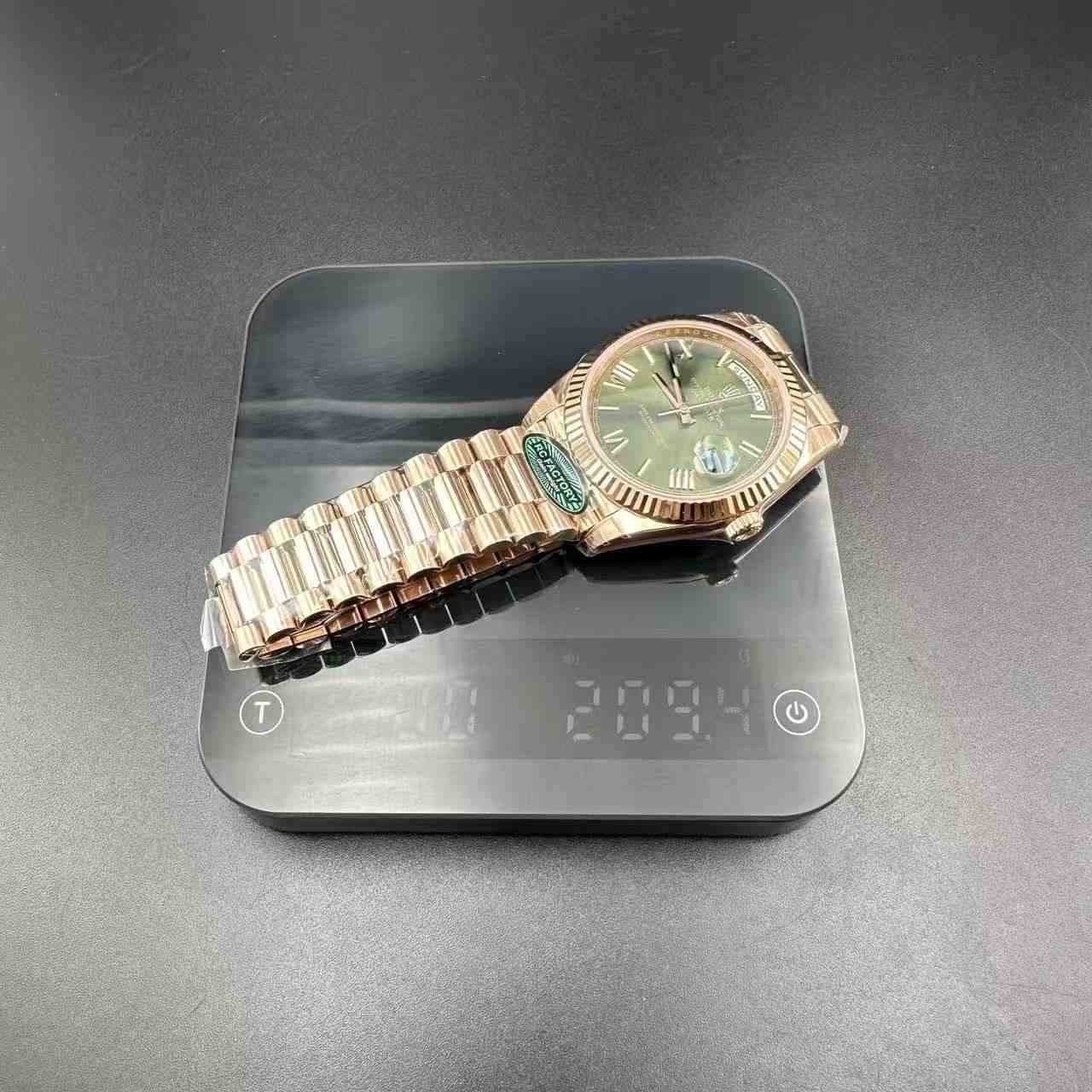 Daydate RC factory gain weight 210g rose gold case green dial 3255 movement  780$