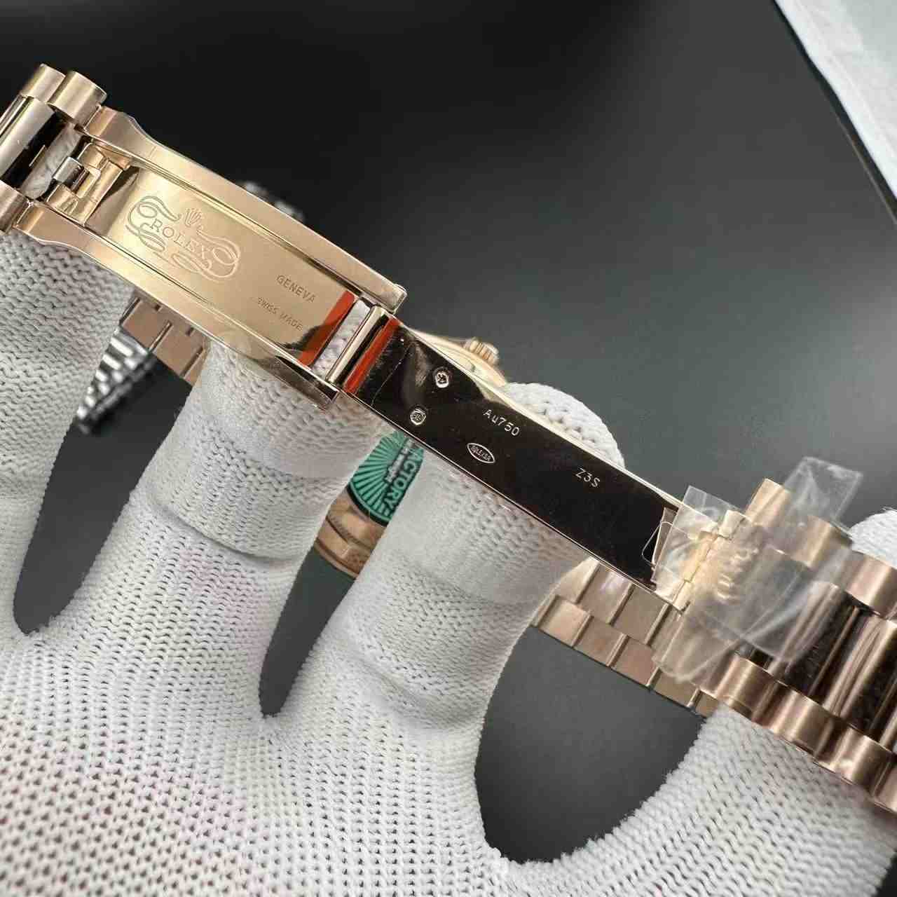 Daydate RC factory gain weight 210g rose gold case green dial 3255 movement  780$